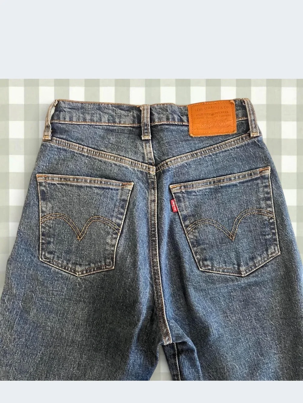 Levi’s Ribcage Straight Leg Jean size 25